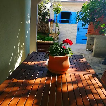 Lanterna * Ražanac