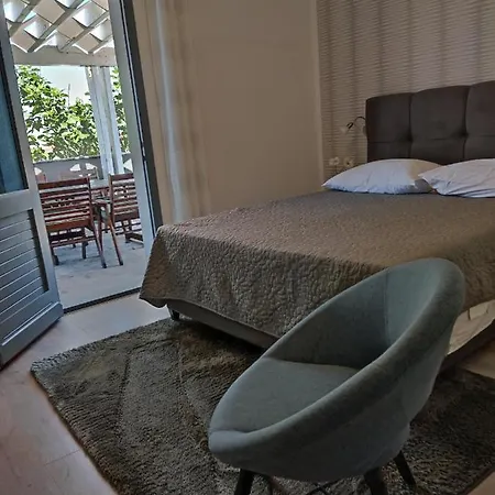 Lanterna Apartman Ražanac