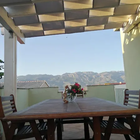 Apartments Lanterna Razanac *