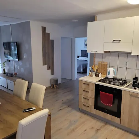 Apartment Apartments Lanterna Razanac *