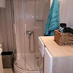 Lanterna شقة *