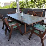 Lanterna شقة Ražanac