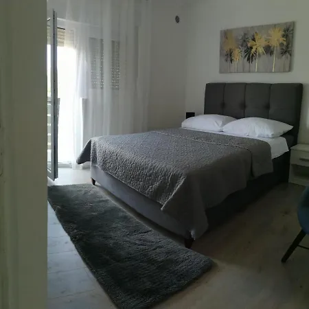 Lanterna Apartament