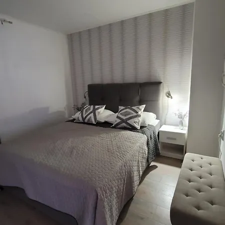 Lanterna Apartment Ražanac